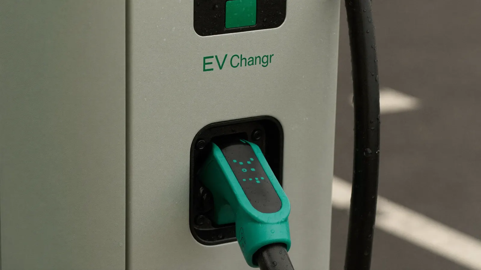 Do your chargers need a credit card reader?